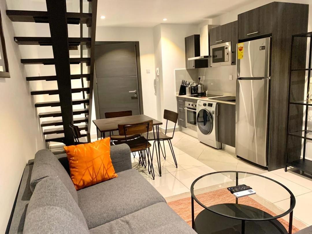 One Bedroom Apartment At A Embassy Gardens Cantonments อักกรา ภายนอก รูปภาพ