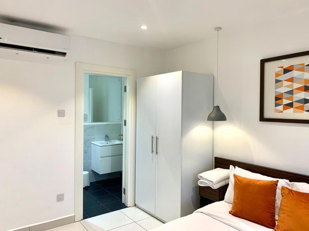 One Bedroom Apartment At A Embassy Gardens Cantonments อักกรา ภายนอก รูปภาพ